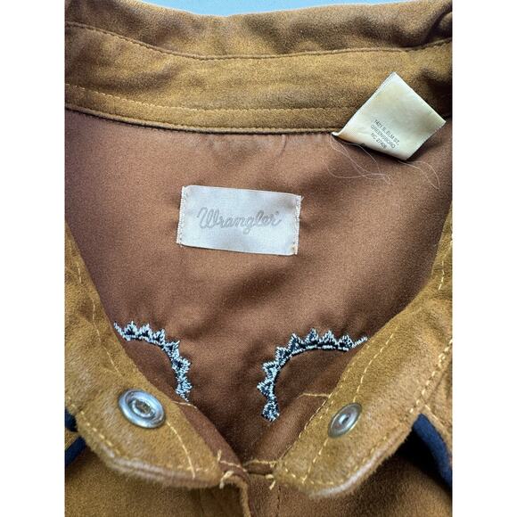 Vintage Wrangler Western Snap Shirt. Size XL Faux Suede Rust - Picture 8 of 15